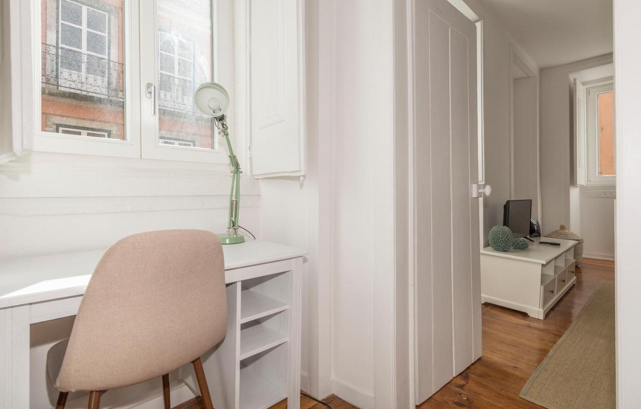 Live Like A Local @ Casa Da Esquina - Wifi & A/C Apartment Lisboa Ngoại thất bức ảnh