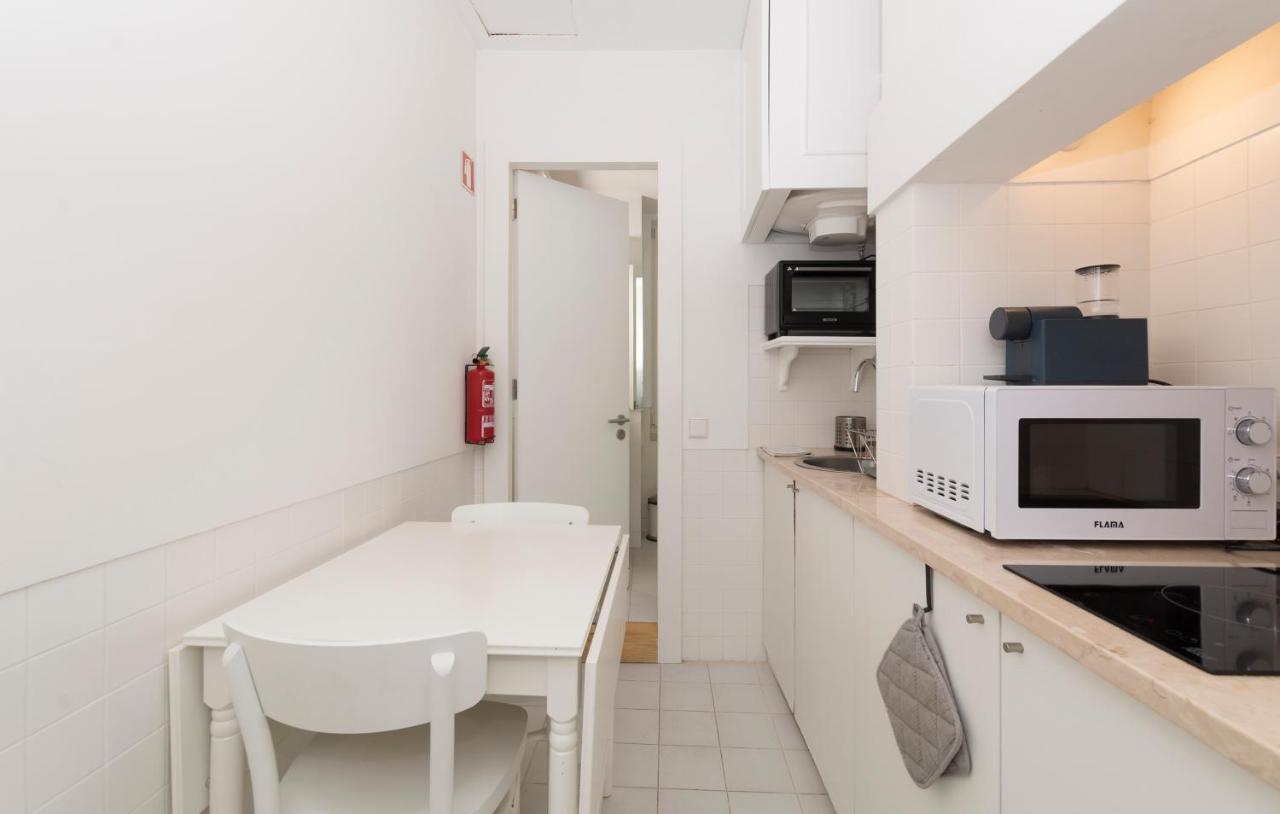 Live Like A Local @ Casa Da Esquina - Wifi & A/C Apartment Lisboa Ngoại thất bức ảnh